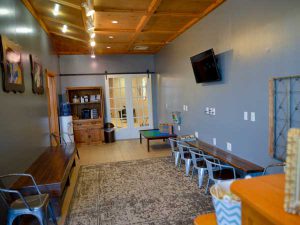 Salon Bambino Lobby area, family salon in Woodbury MN