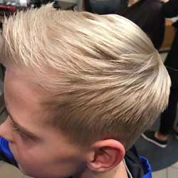 Blonde boy with new haircut - Salon Bambino