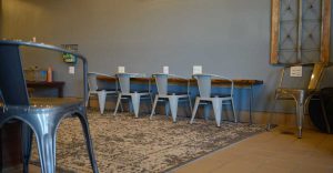 Salon Bambino lobby area with kids' seating